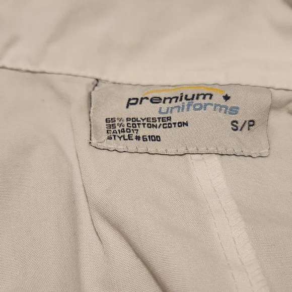 White Button-Up Lab Coat - Picture 2 of 3